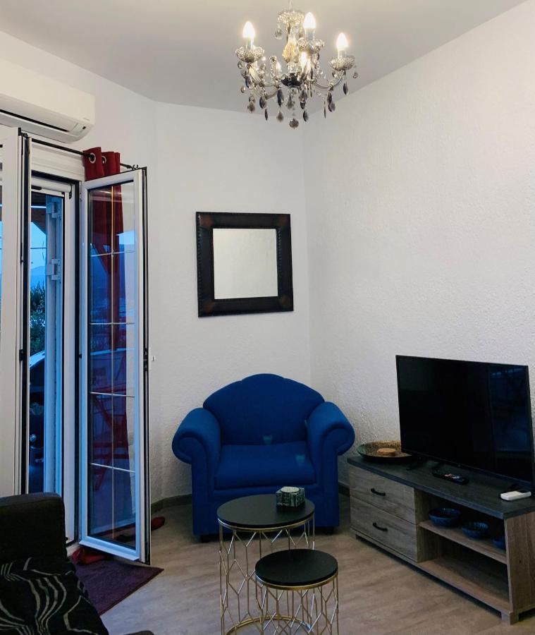 Almira Sea View Appartment Istron エクステリア 写真
